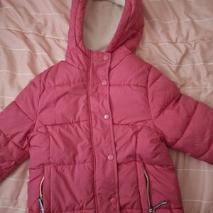 Amazon Essentials Kids Fuchsia Puffer Jacket